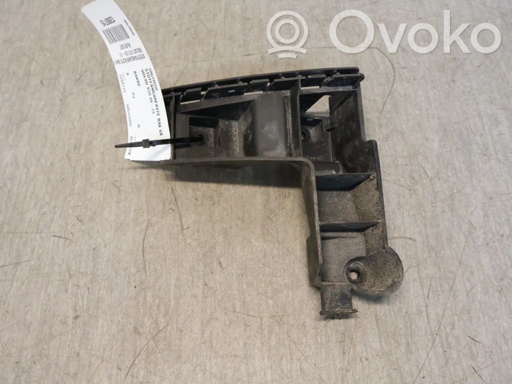 Volvo V70 Uchwyt / Mocowanie zderzaka tylnego