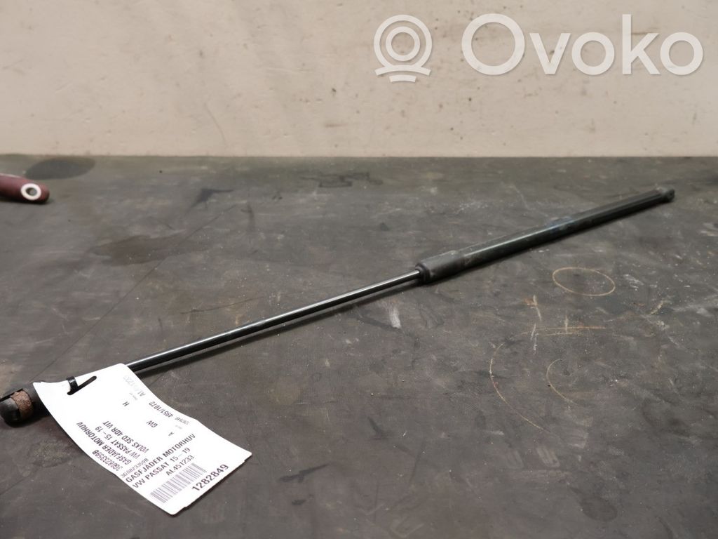 Volkswagen PASSAT B8 Front bonnet/hood damper/strut 