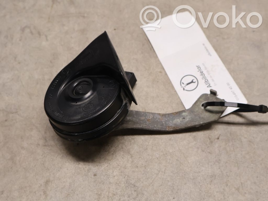 Mercedes-Benz CLA C117 X117 W117 Horn signal