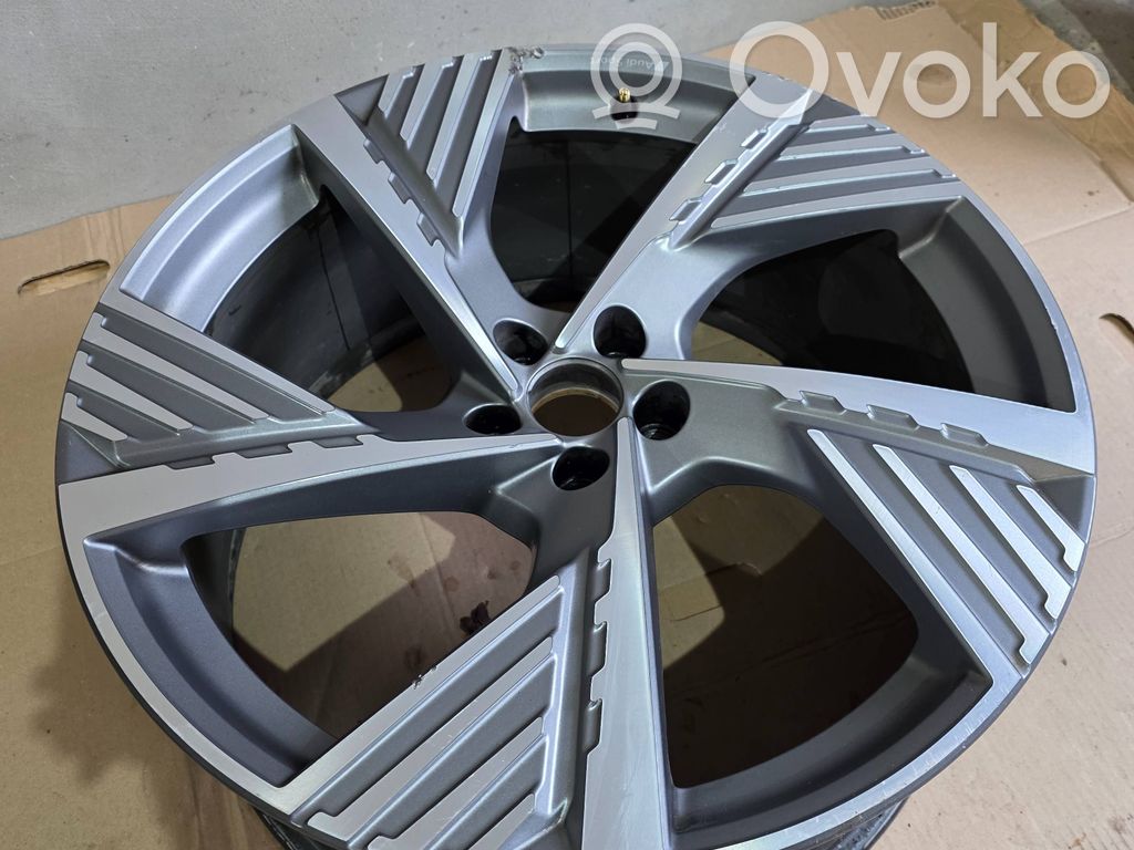 Audi Q7 4M R22-alumiinivanne 