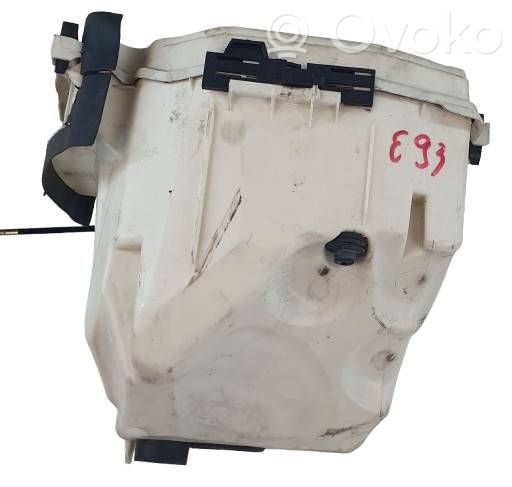 Saugiklių dėžė (komplektas)   7544576