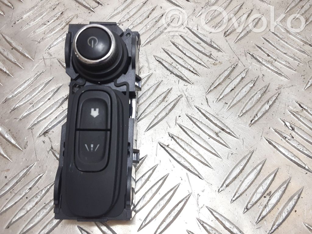 Renault Kadjar GPS navigation control unit/module 