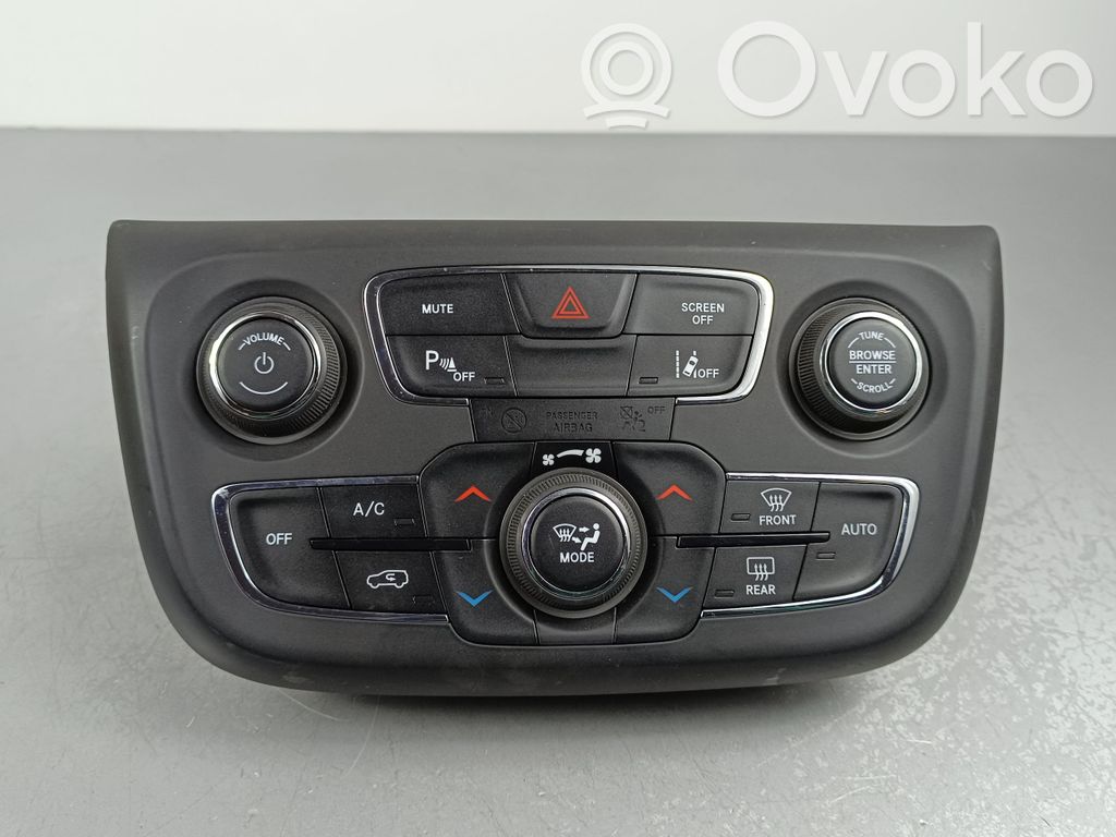 Jeep Compass Climate control unit 
