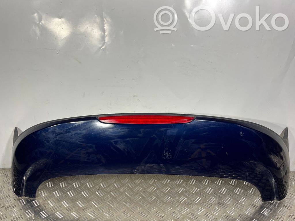 Tailgate/trunk spoiler