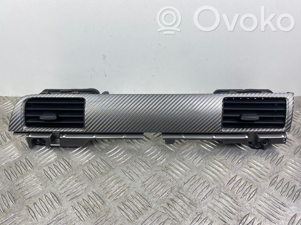 Mitsubishi Outlander Dysze / Kratki środkowego nawiewu deski rozdzielczej 