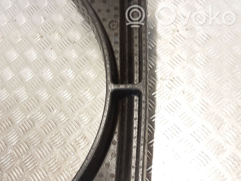 Trunk bottom trim panel