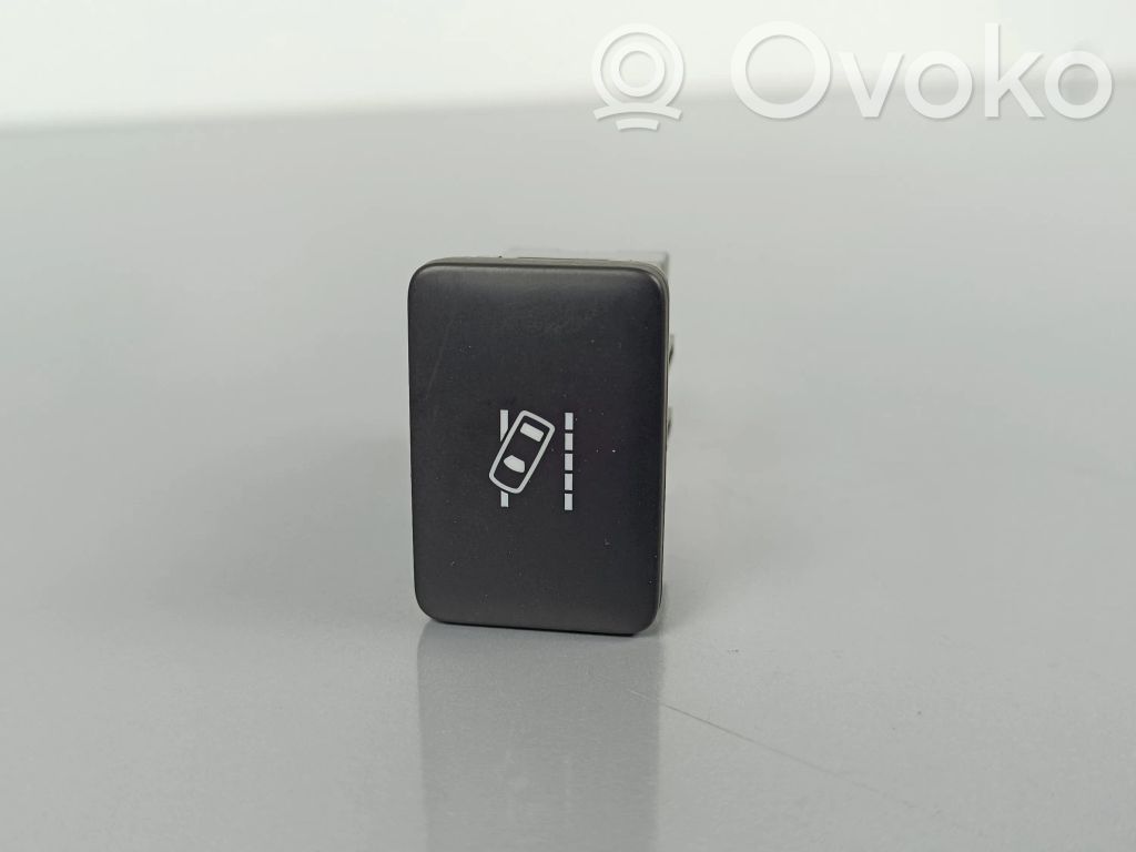 Mitsubishi Eclipse Cross Other switches/knobs/shifts 