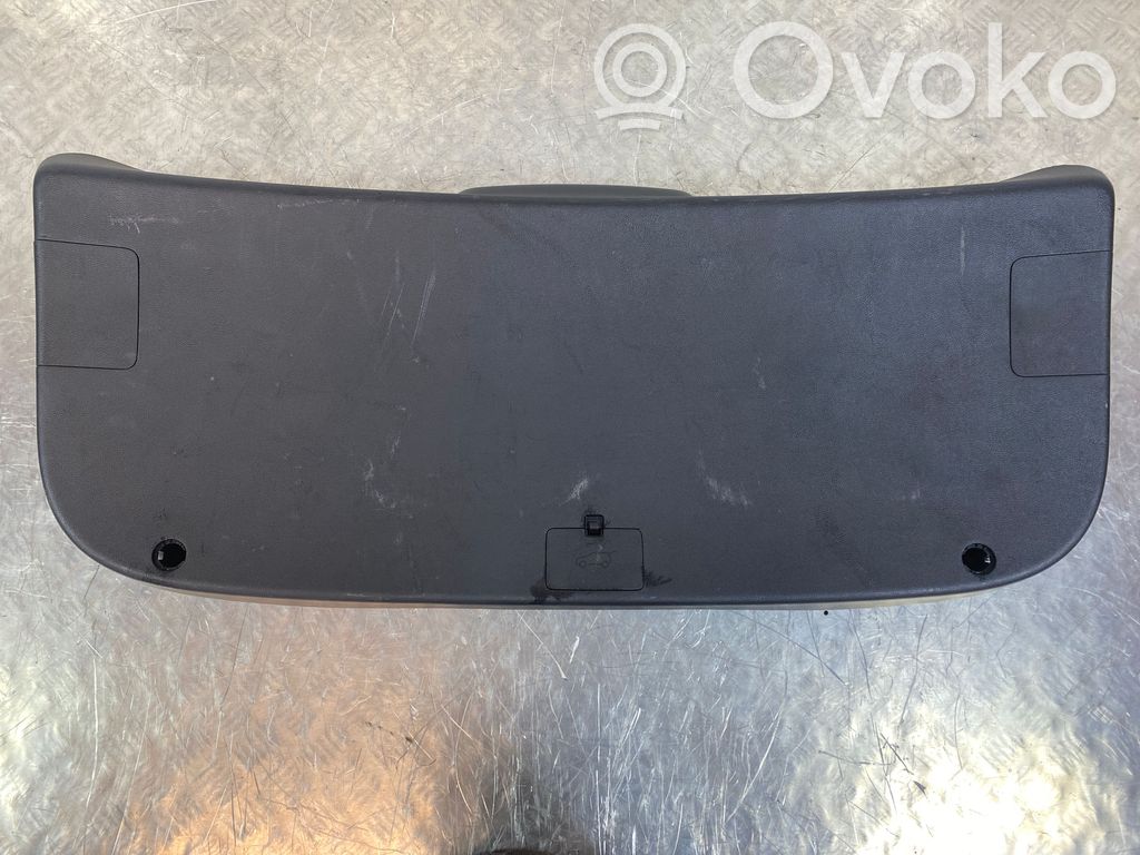 Tailgate/boot cover trim set