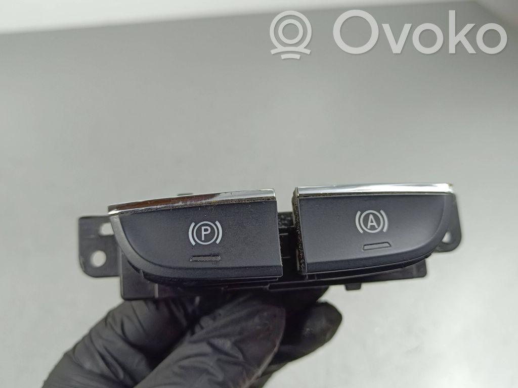 MG ZS Przycisk / Włącznik hamulca ręcznego 