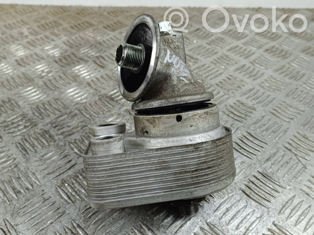 Öljynsuodattimen kannake   8200923115,TEAES148,050115