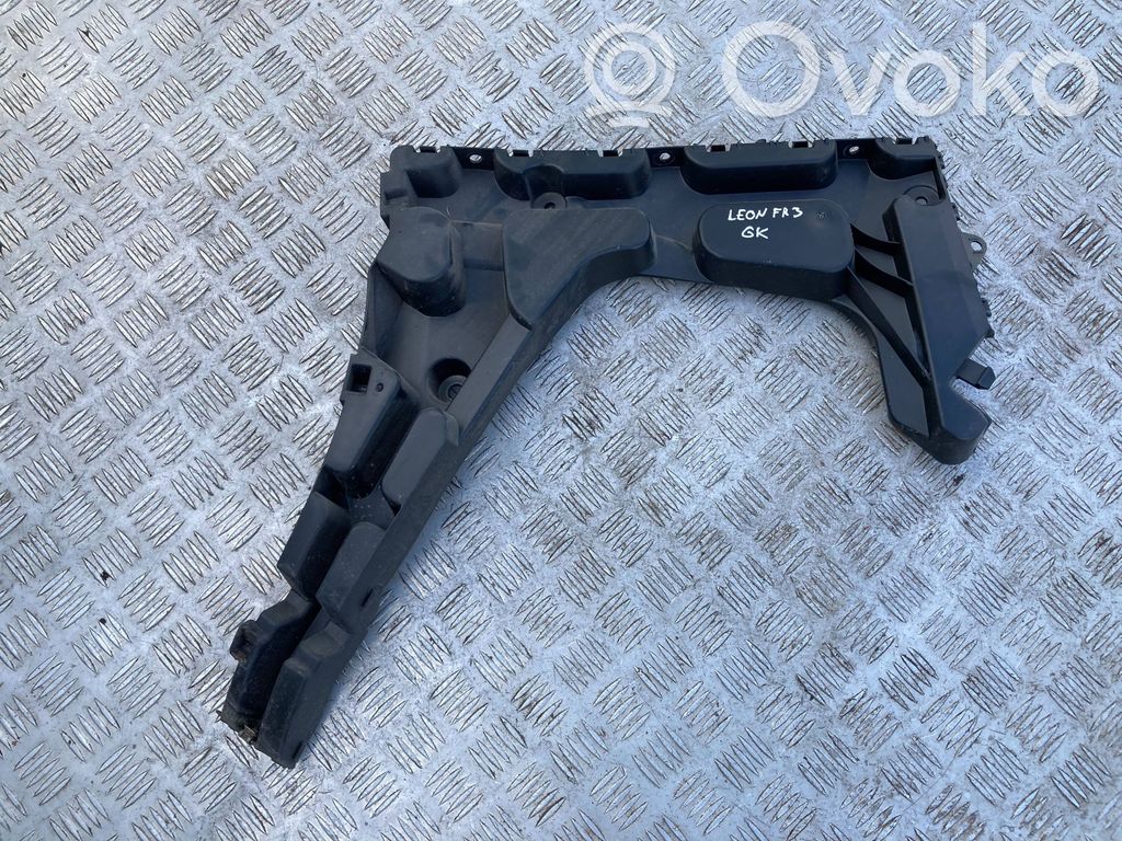 Seat Leon IV Bumper support mounting bracket corner 