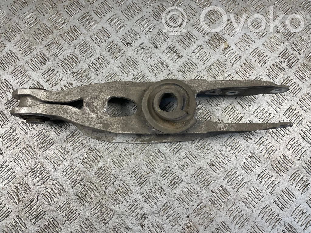 Audi A5 Querlenker Achsschenkel hinten 