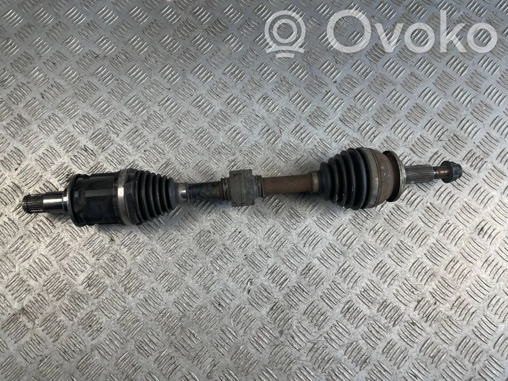 Toyota RAV 4 (XA50) Etuvetoakseli 