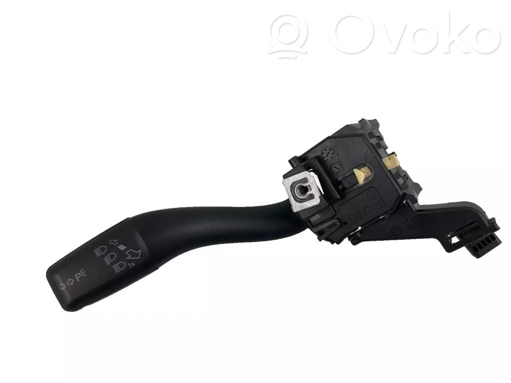 Audi A3 S3 A3 Sportback 8P Indicator stalk 