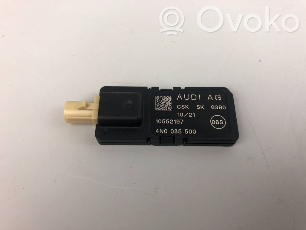 Audi A3 8Y Antenos stiprintuvas 