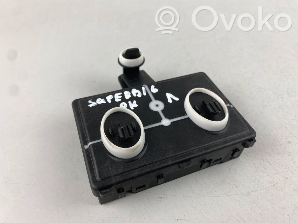 Skoda Superb B8 (3V) Door control unit/module 