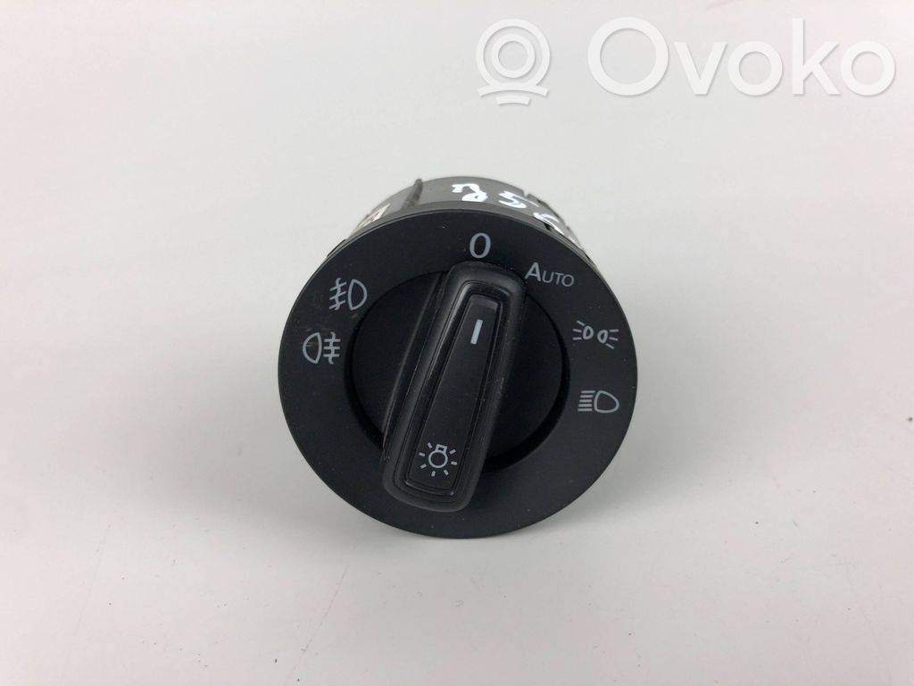 Seat Arona Light switch 