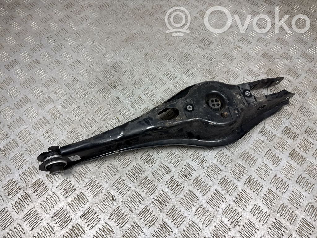 Volkswagen Golf VIII Querlenker hinten 