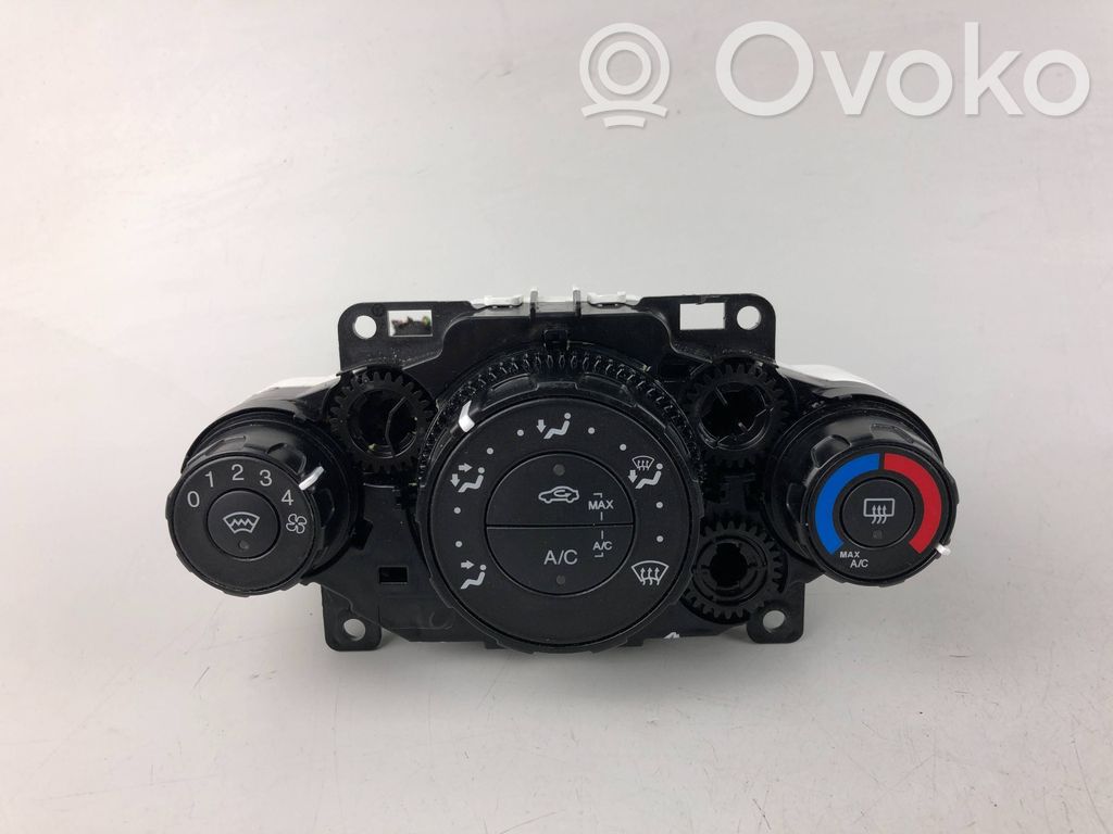 Ford Fiesta Climate control unit 