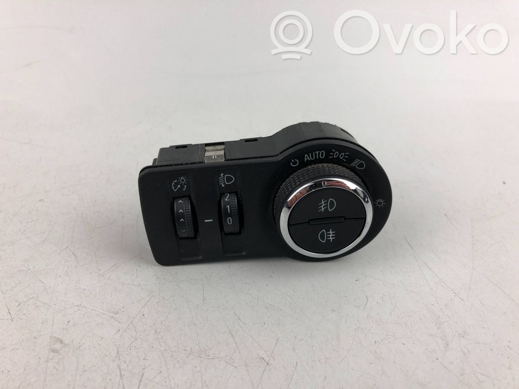 Opel Insignia A Interruptor de luz 