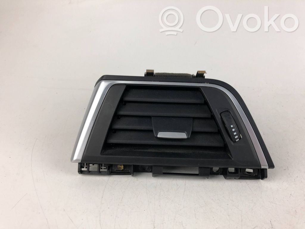 BMW 3 F30 F35 F31 Grilă ventilație/ramă laterală bord 