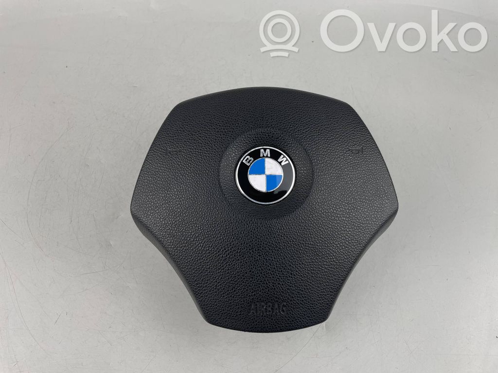 BMW 3 E90 E91 Vairo oro pagalvė 