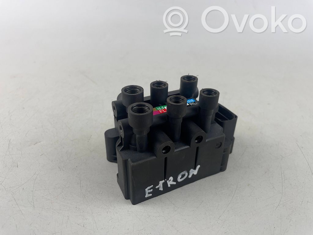 Audi e-tron Unidad de control/módulo de la suspensión 