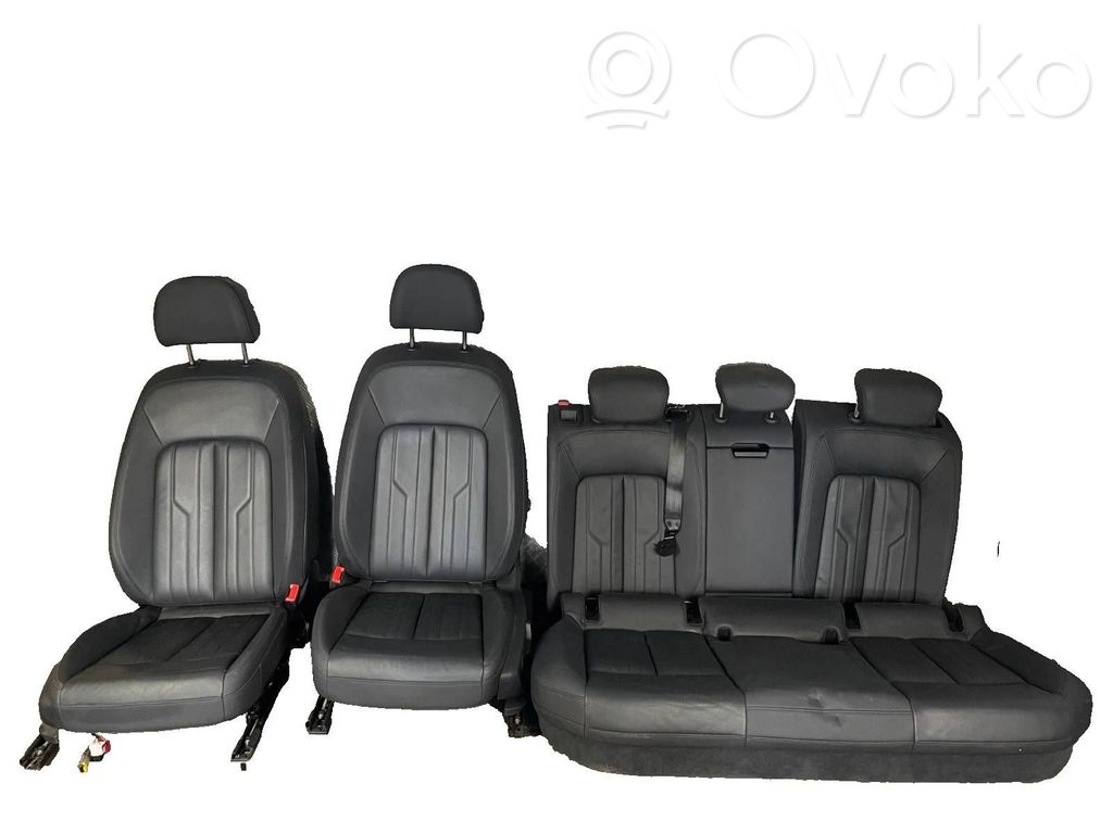 Audi e-tron Seat set 