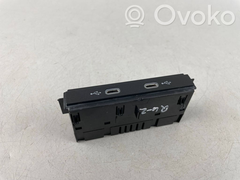 Audi Q4 e-tron USB socket connector 