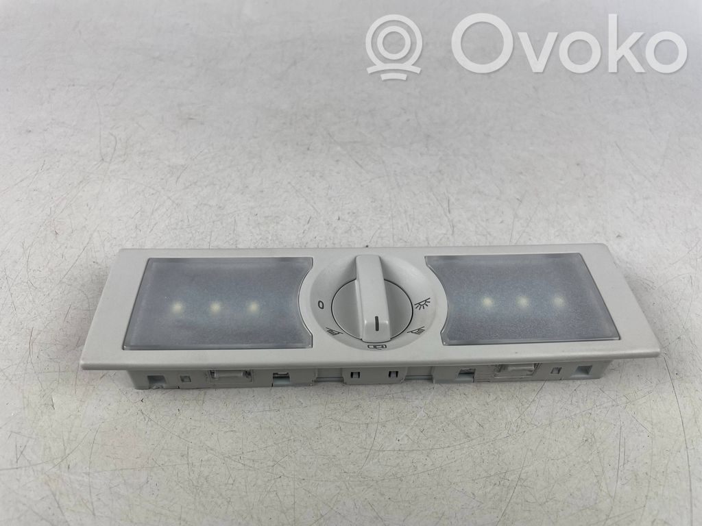 Lampka podsufitki tylna   5F0947291B