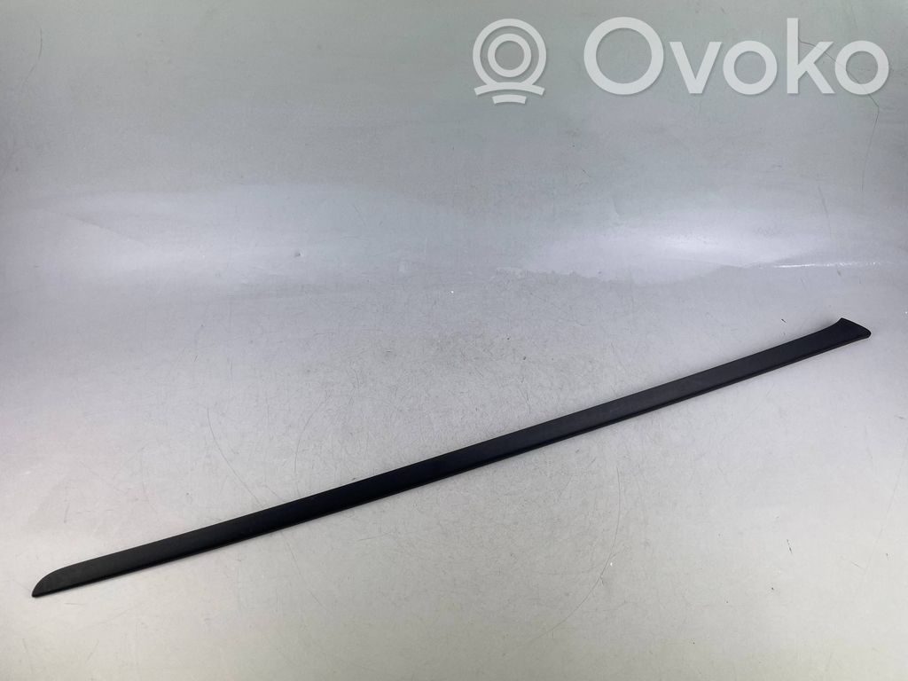 Audi Q4 e-tron Windshield trim 