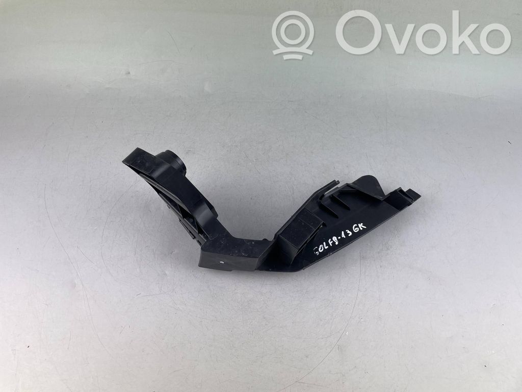 Volkswagen Golf VIII Soporte de montaje del parachoques trasero 