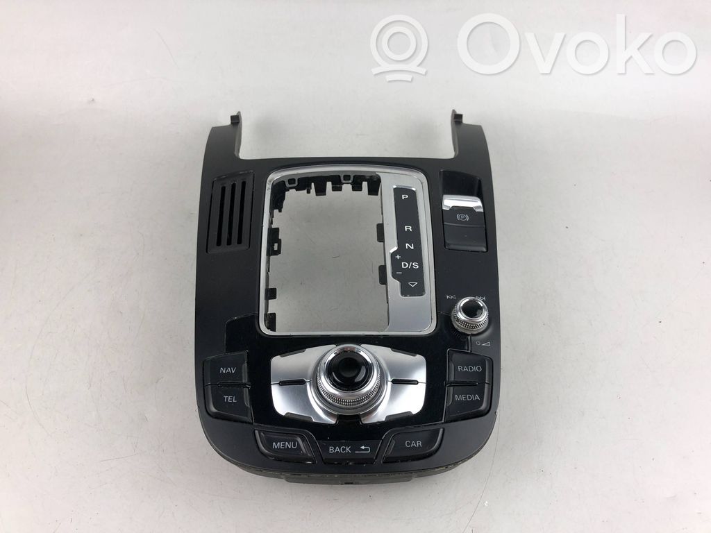 Audi A5 8T 8F Unidad central de control multimedia 