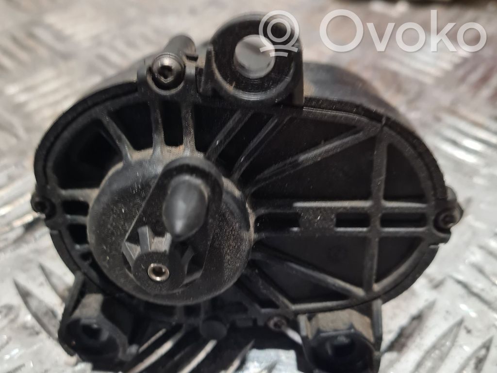 BMW 5 E60 E61 Sklendės valdymo varikliukas 