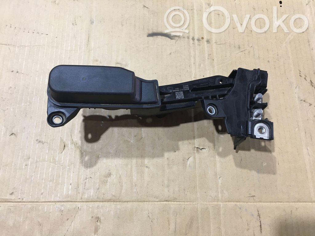 BMW 5 G30 G31 G38 Pliusinių laidų jungimo mazgas 