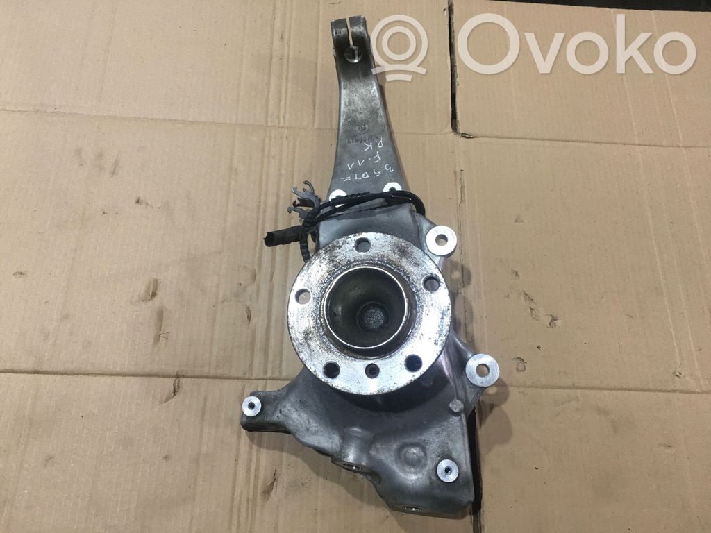 BMW 5 F10 F11 Piasta koła przedniego 