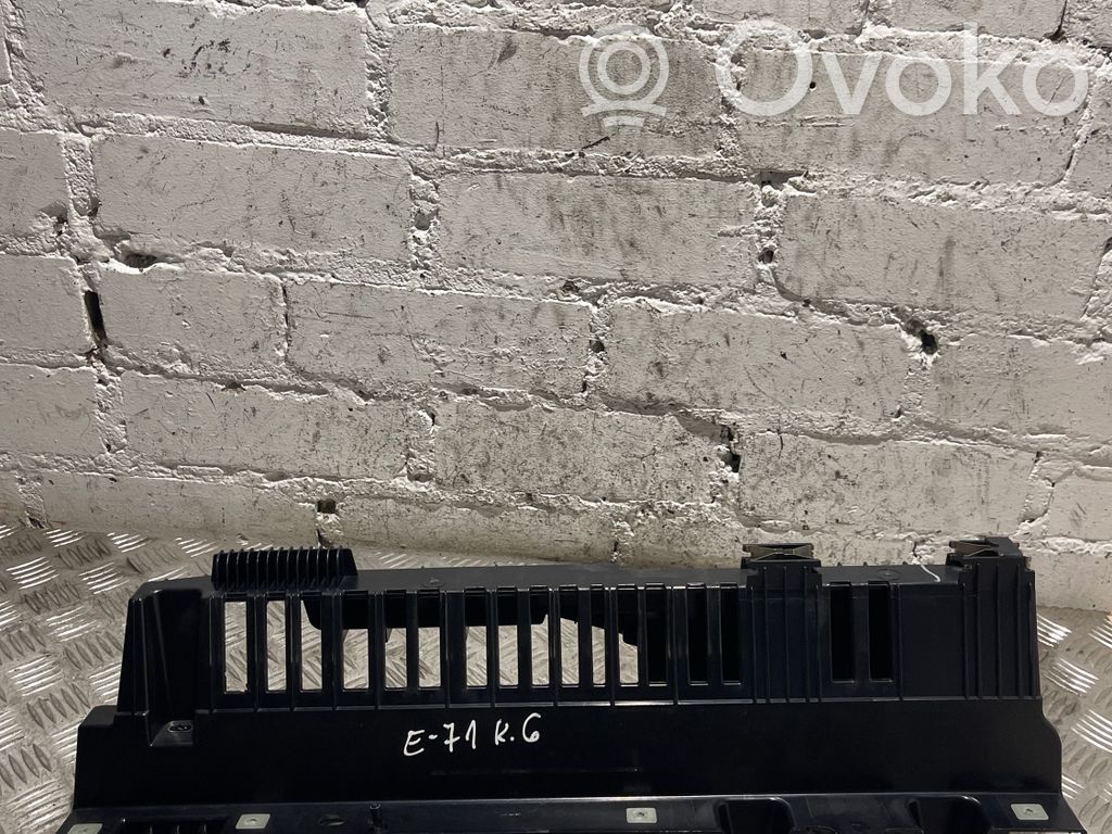 BMW X6 E71 Parcel shelf load cover mount bracket 
