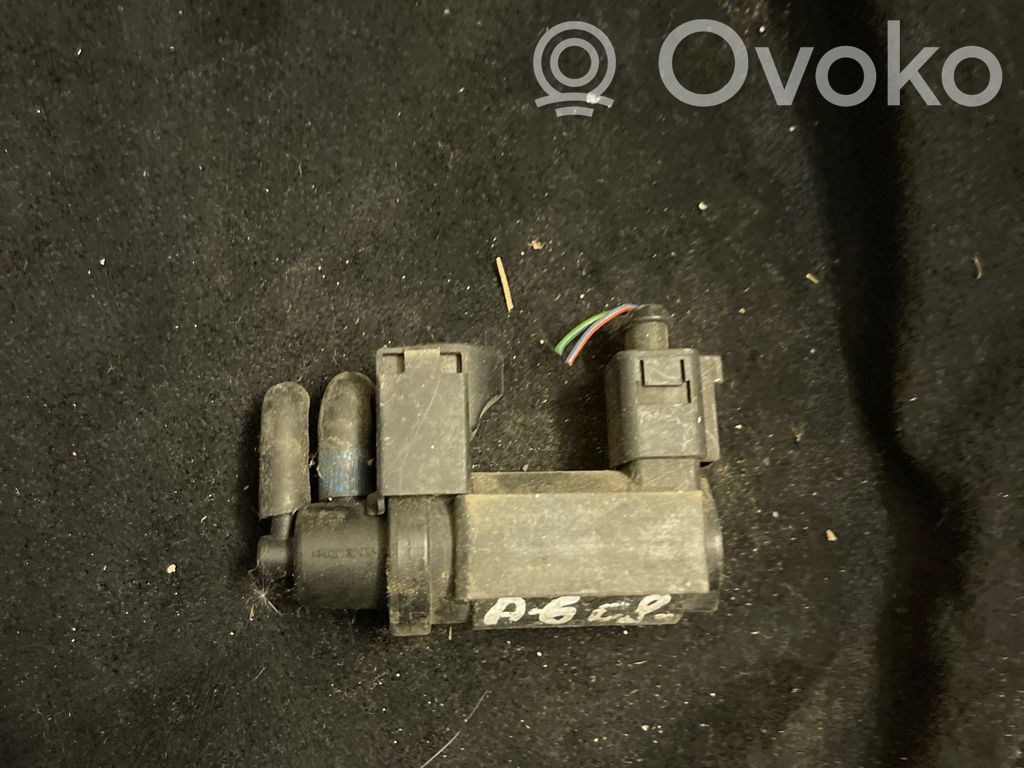 Audi A6 S6 C6 4F Válvula de vacío 