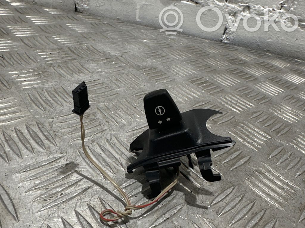 BMW X5 E70 Steering wheel adjustment switch 