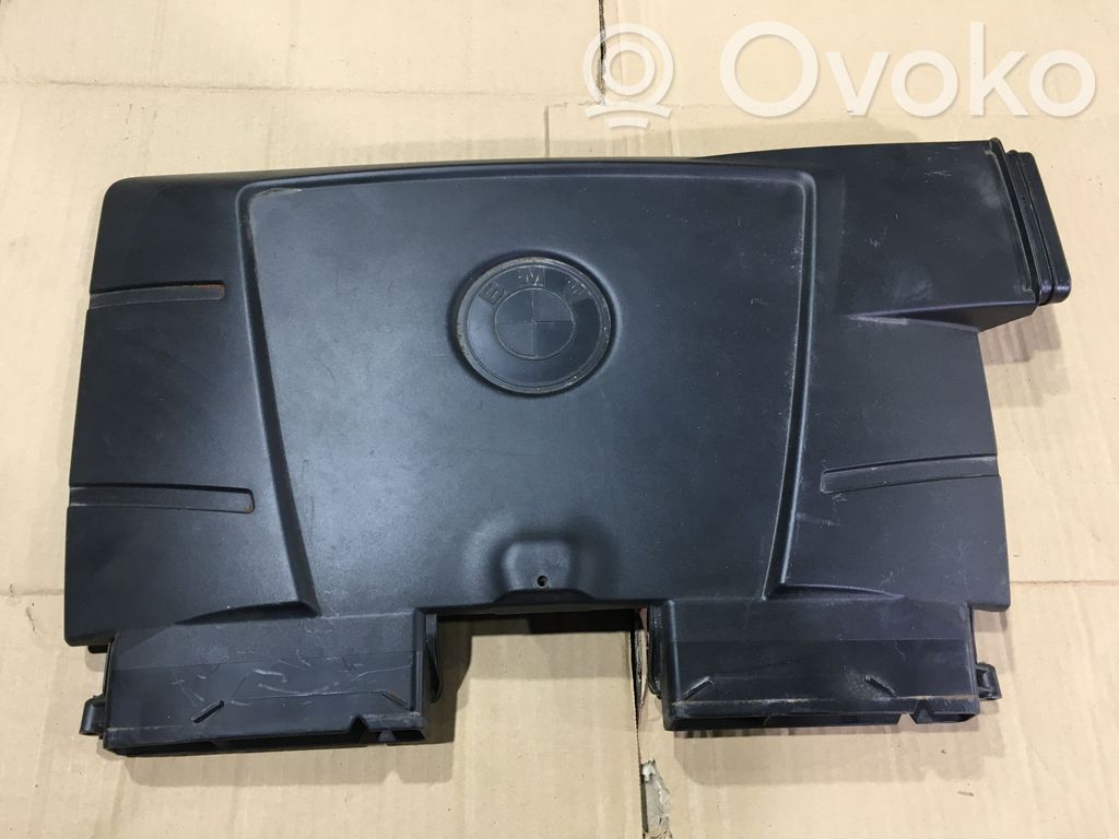 BMW 3 E90 E91 Air intake duct part 