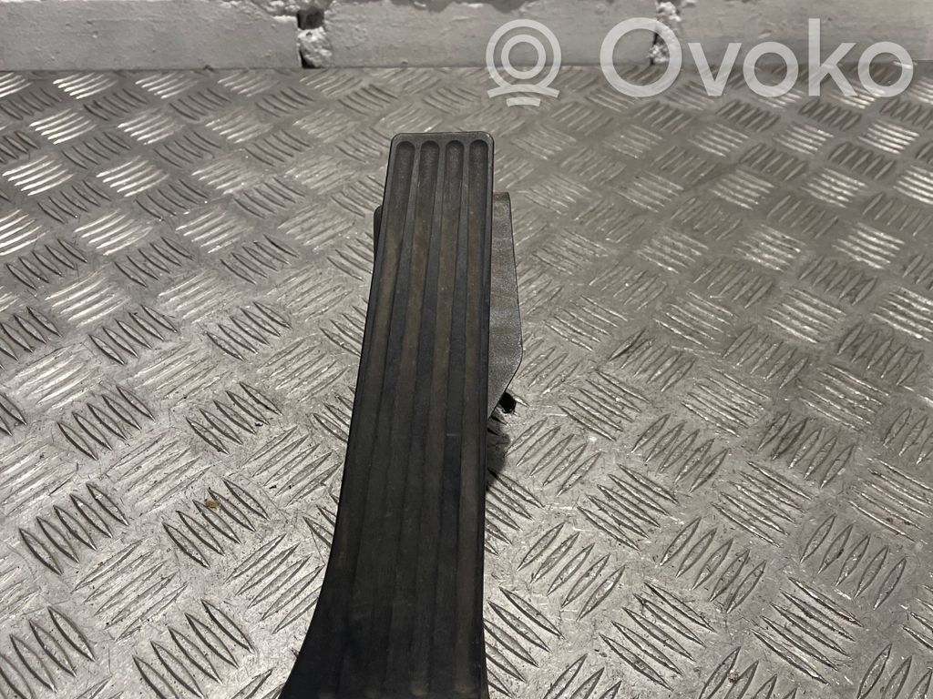 BMW 1 E81 E87 Accelerator throttle pedal 