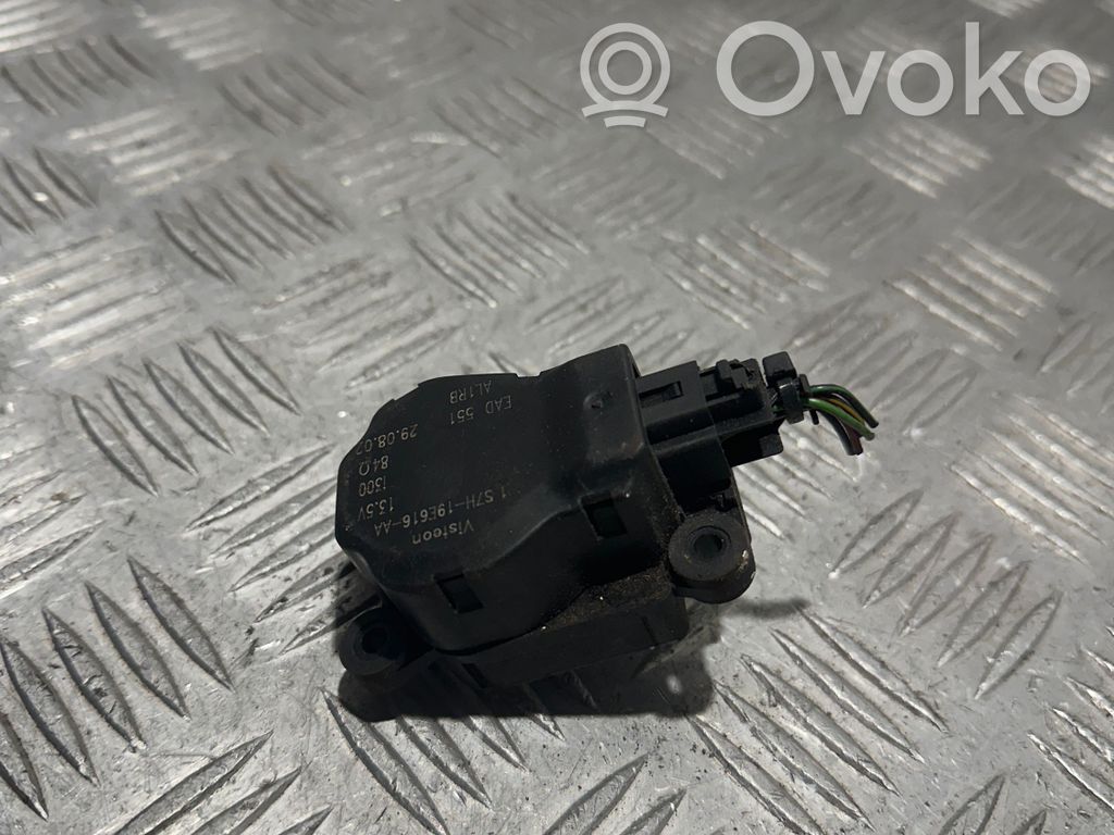 Ford Focus Motor/activador trampilla de calefacción 