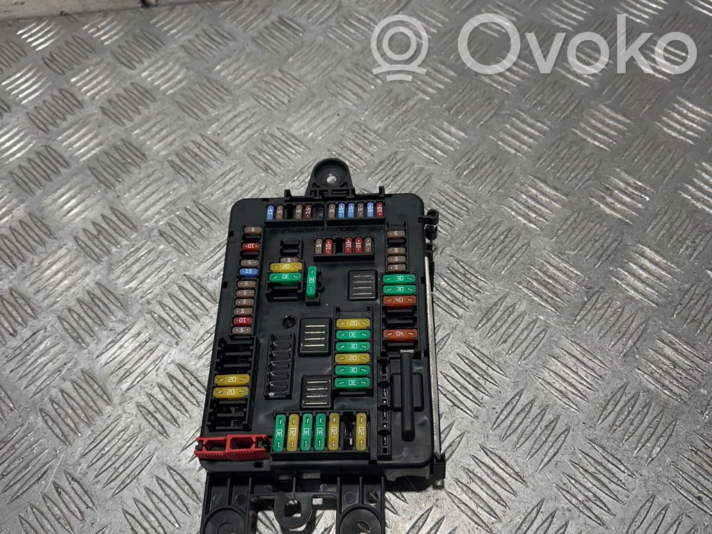 BMW X5 F15 Drošinātāju kaste (komplekts) 