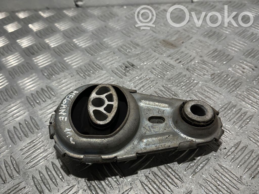 Renault Megane III Engine mount bracket 