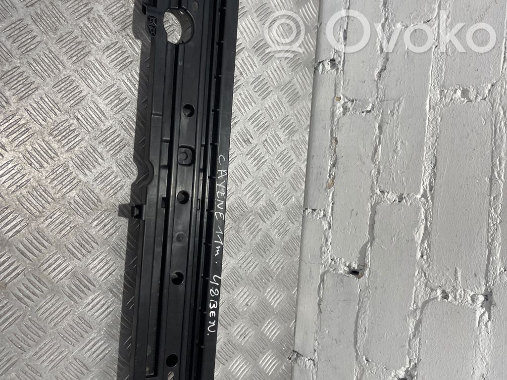 Porsche Cayenne (92A) Otros elementos de revestimiento del maletero/compartimento de carga 