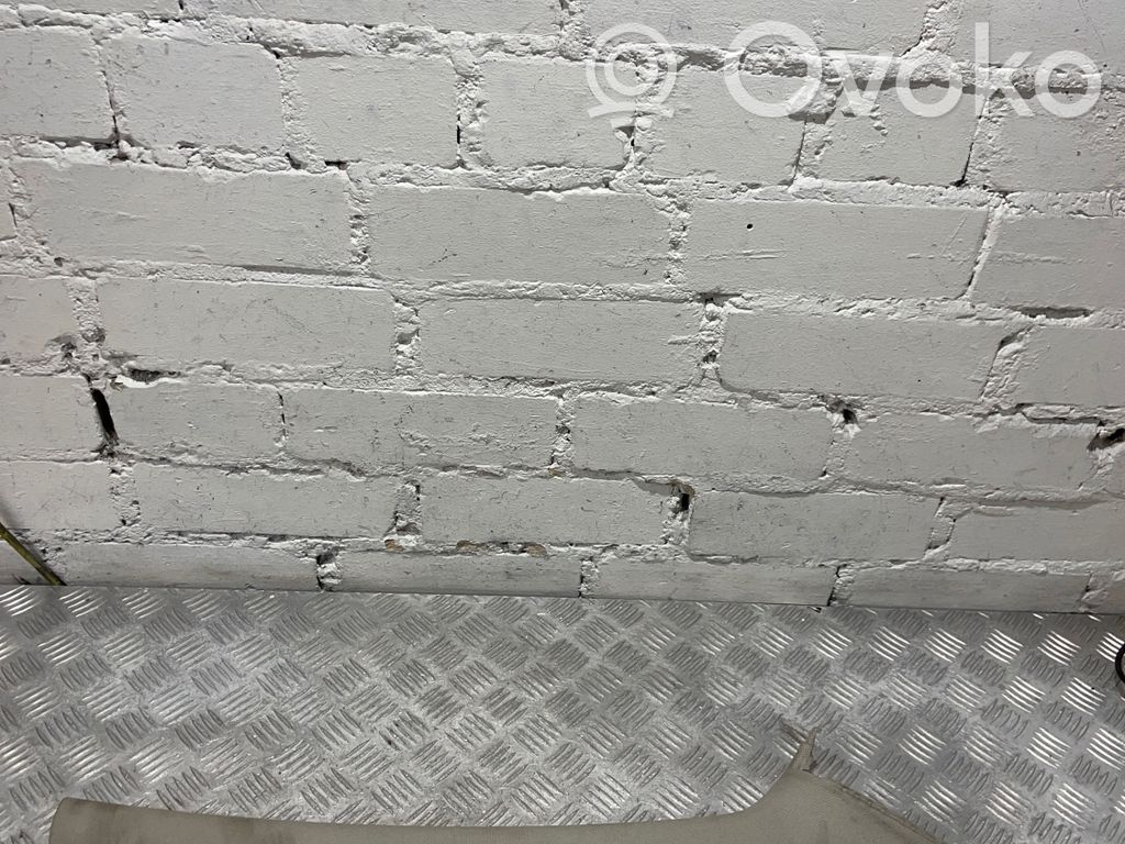 Audi Q7 4L Osłona słupka szyby przedniej / A 