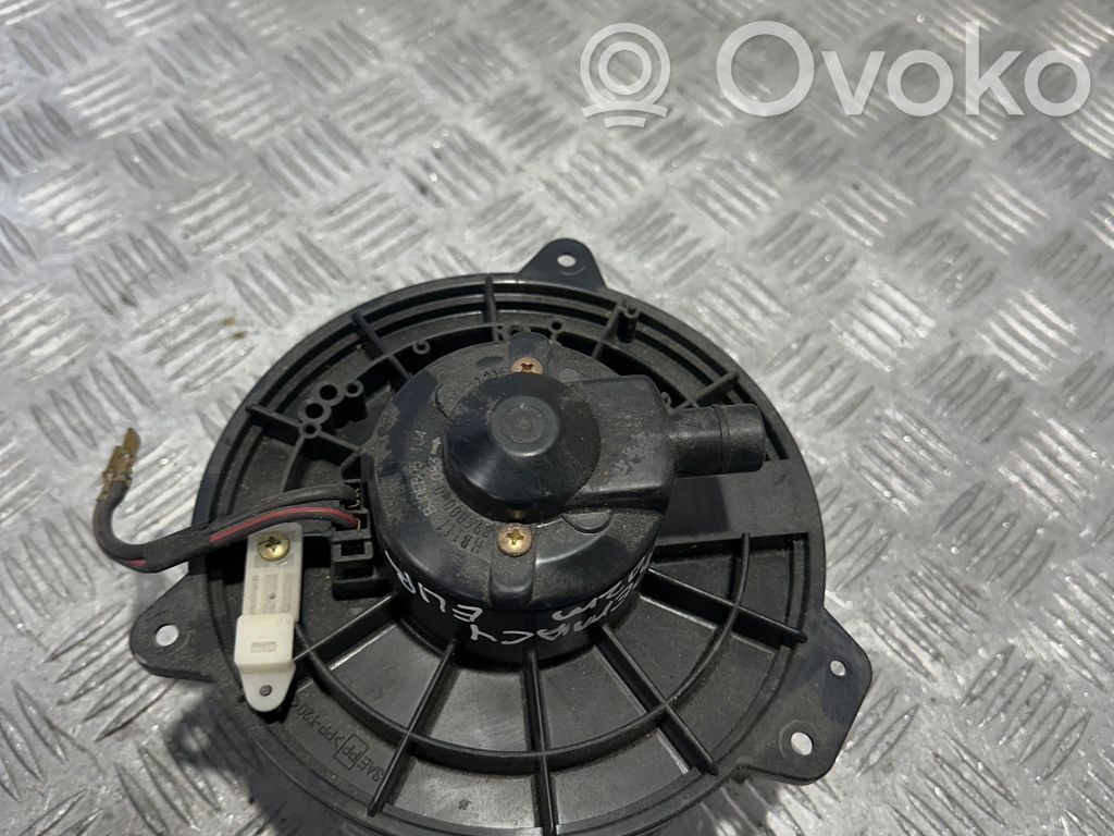 Mazda Premacy Вентилятор печки 