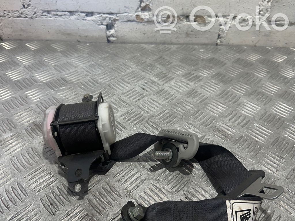 Honda Civic Cinturón trasero 