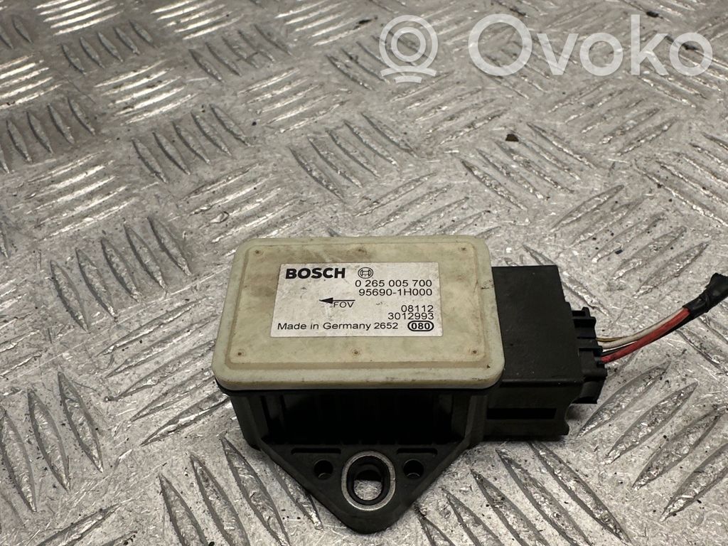 Hyundai i30 ESP acceleration yaw rate sensor 