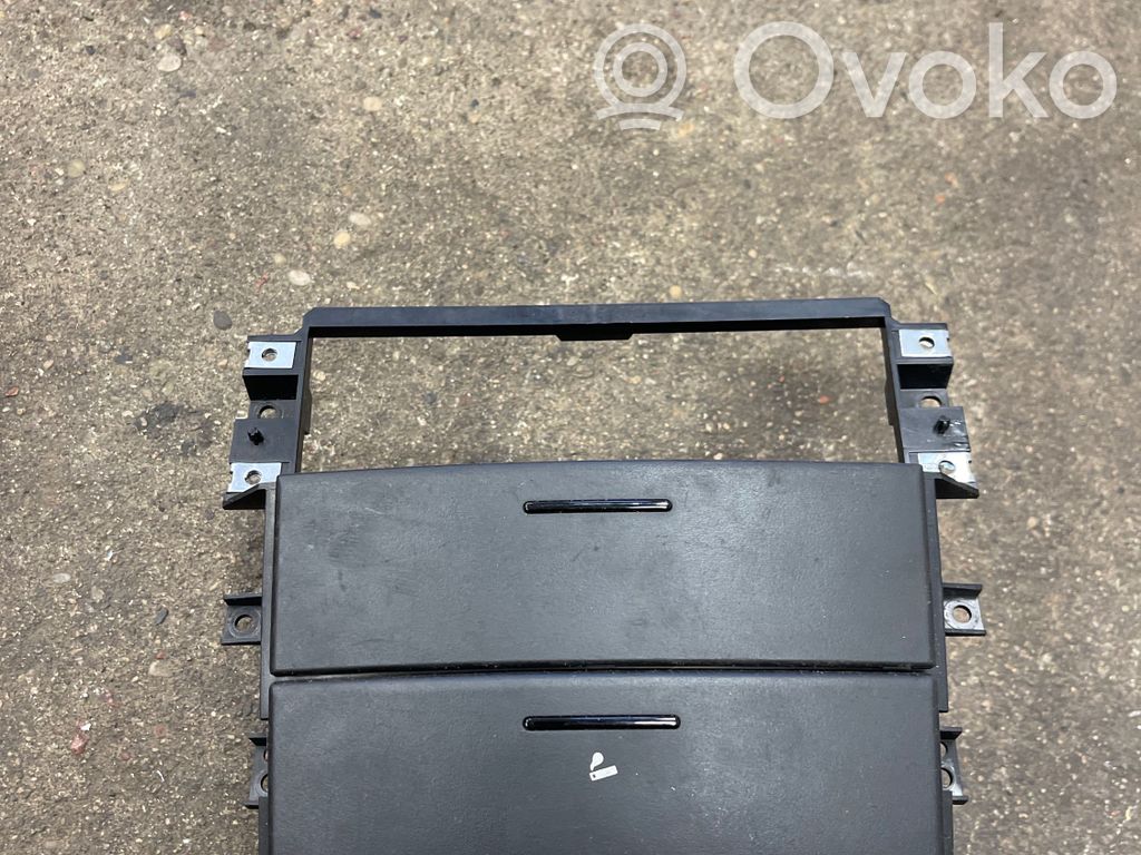 KIA Sorento Peleninė panelėje 